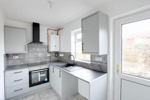 2 bedroom terraced house to rent, Clacton-on-Sea CO16