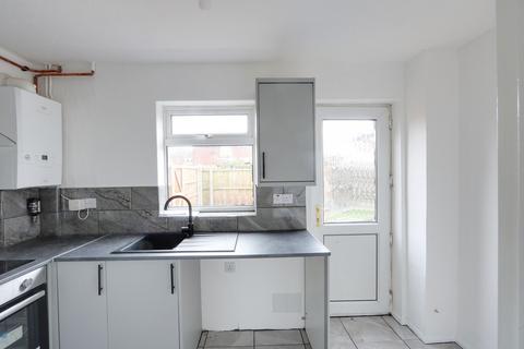 2 bedroom terraced house to rent, Clacton-on-Sea CO16