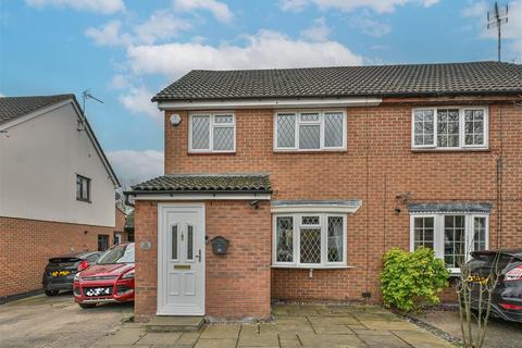 3 bedroom house for sale, Spalt Close, Hutton, Brentwood
