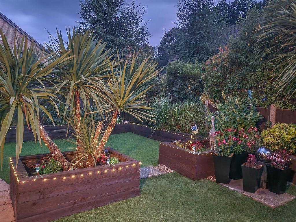 Garden2.jpg