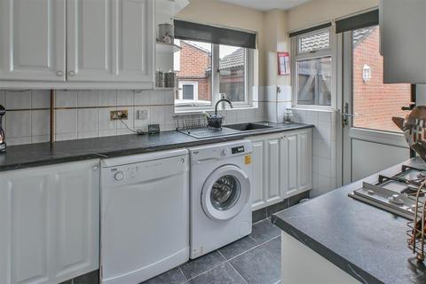 3 bedroom house for sale, Spalt Close, Hutton, Brentwood