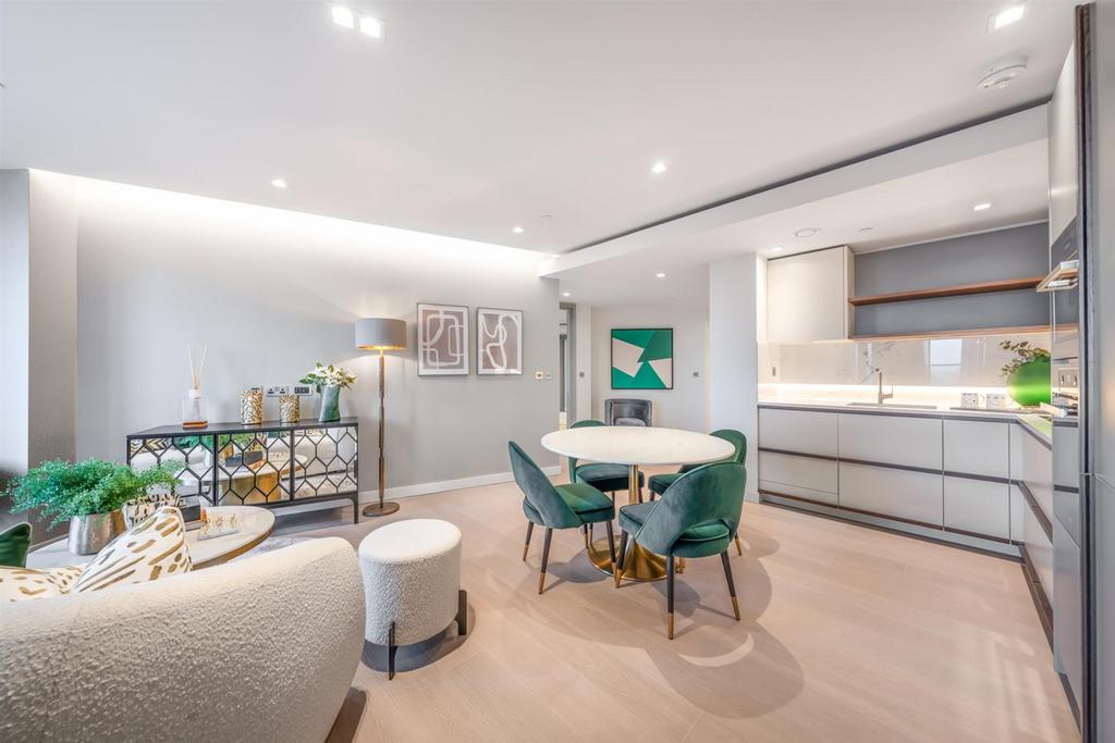 Contemporary open-plan kitchen with integrated app