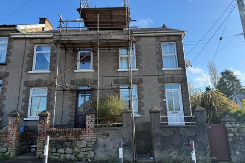 undefined, Heol Eglwys, Bridgend CF31