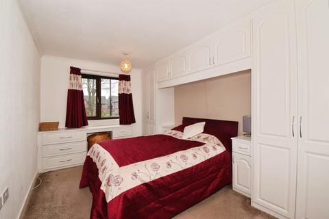 undefined, St. Pauls Close, Oadby, Leicester