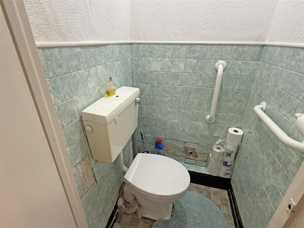 WC.jpg