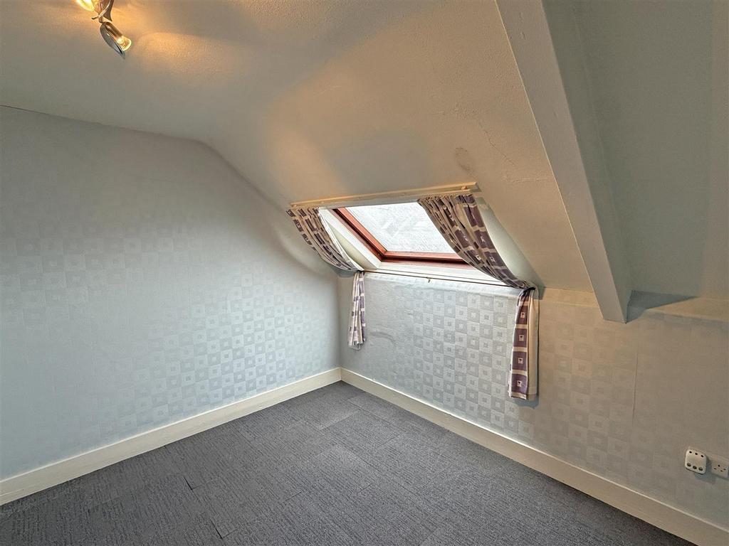 Bedroom 4 a2.jpg