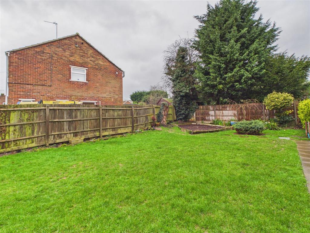 Garage &amp; Garden