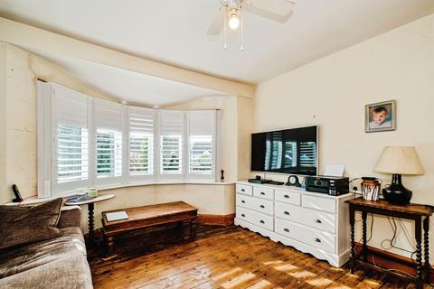 4 bedroom detached bungalow for sale, Sunningdale Road, Worthing