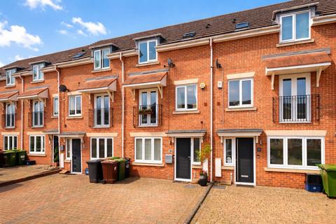 Coleridge Way, Borehamwood