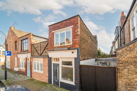 2 bedroom house for sale, Willow Vale, London W12