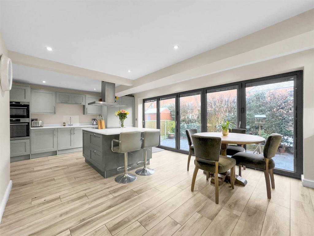 Open Plan Living Dining Kitchen