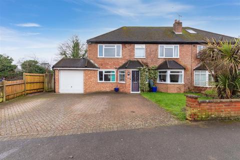 undefined, Farm Road, Maidenhead