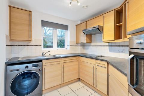 undefined, Goodes Court, Royston SG8