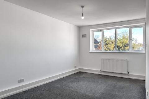2 bedroom flat to rent, Knighton Park Road, London, SE26