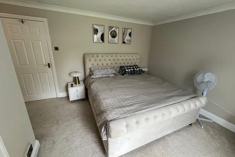 undefined, Lea Road, Camberley GU15