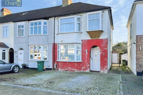 Bridport Avenue, Romford, RM7