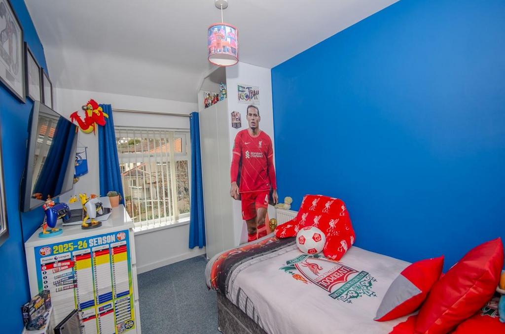 Bedroom 2.jpg