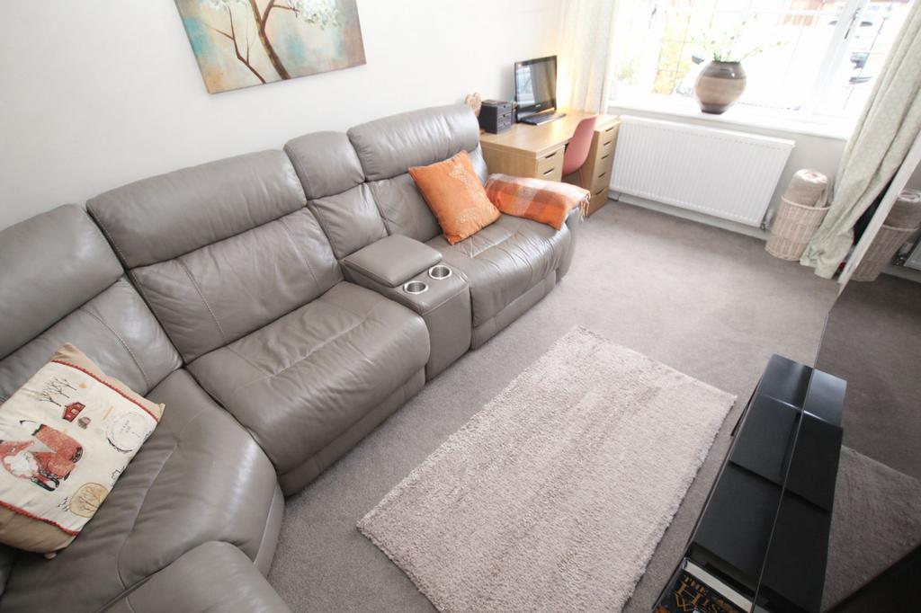 Sitting Room / Snug