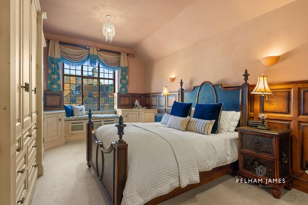 Principal Suite, Wellington House, Kings Cliffe