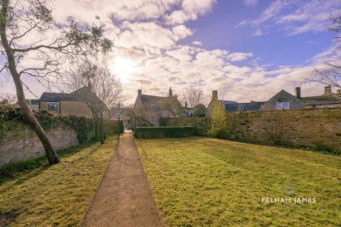 5 bedroom detached house for sale, Forest Approach, Kings Cliffe, PE8