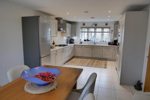 undefined, Summers Drive, Calne