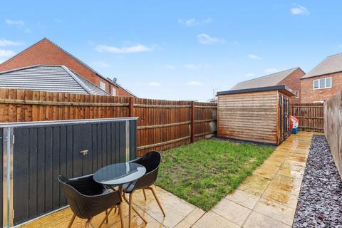 2 bedroom terraced house for sale, Pearmain Close, Stratford-Upon-Avon CV37