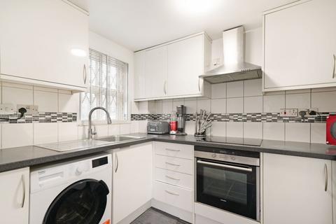 1 bedroom apartment to rent, Mapeshill Place, Willesden Green, NW2