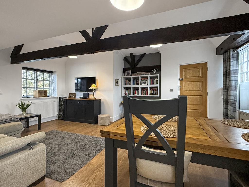 Living/Dining Room