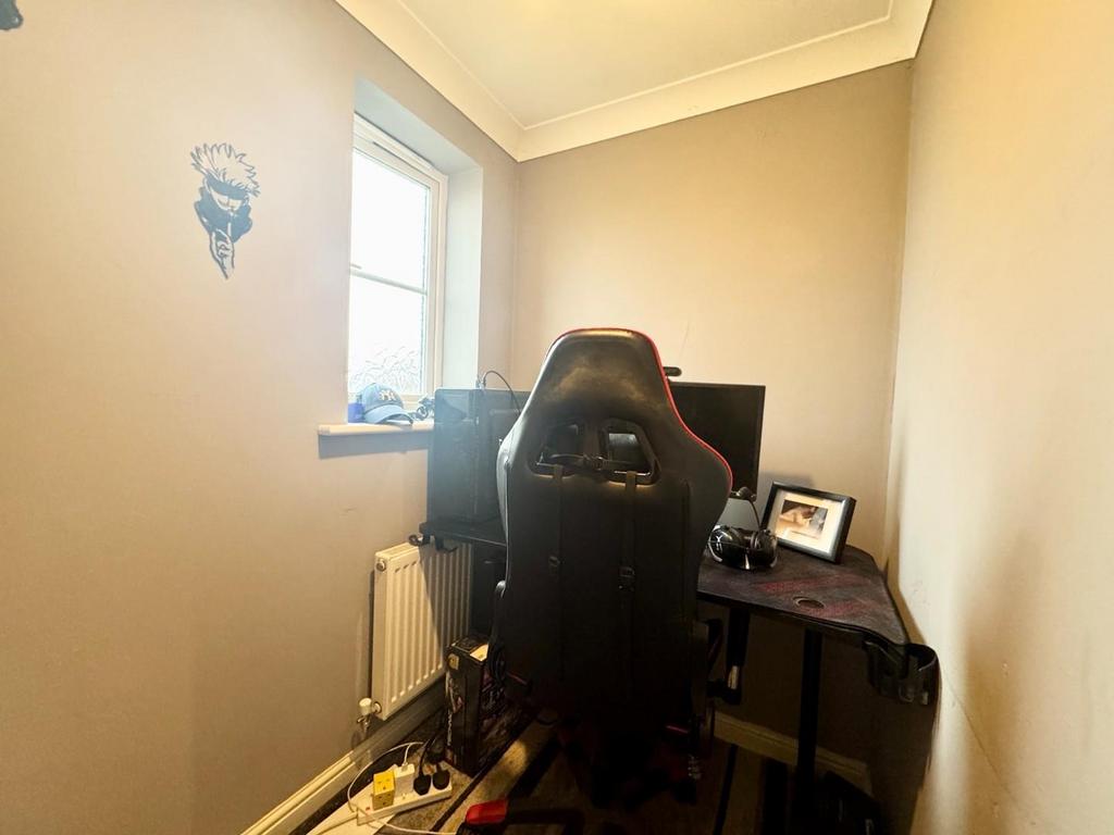 Office\Bedroom 4