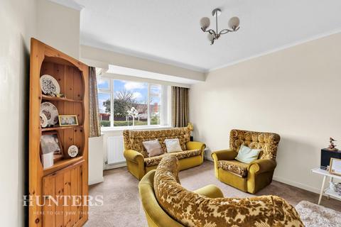 2 bedroom townhouse for sale, College Avenue, Oldham