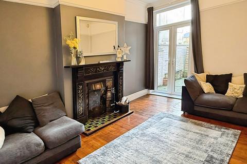 4 bedroom terraced house for sale, Aylestone Road, Aylestone, Leicester, LE2