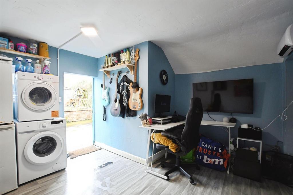 Outbuild Inside
