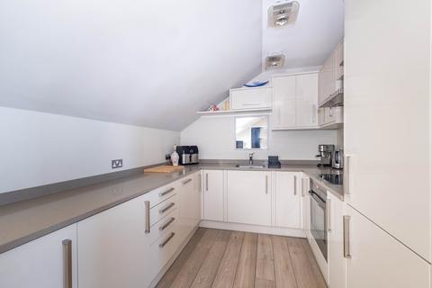 1 bedroom flat to rent, Kingston Road London SW19