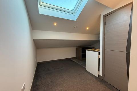 undefined, Lime Tree Way, Chineham, Basingstoke