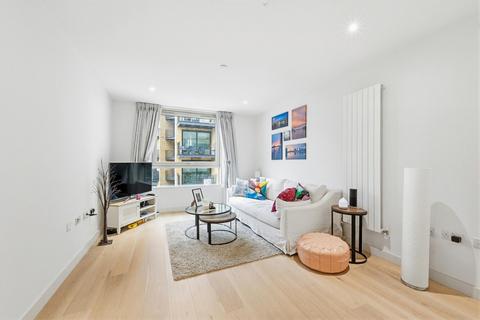 2 bedroom apartment for sale, Corsair House, Royal Wharf, E16