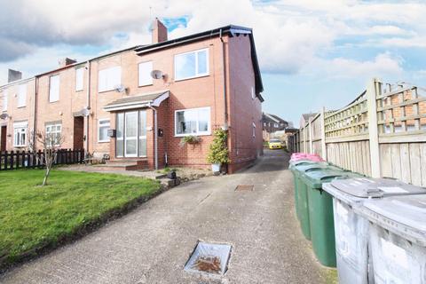 2 bedroom flat to rent, Hill Top Lane, Rotherham