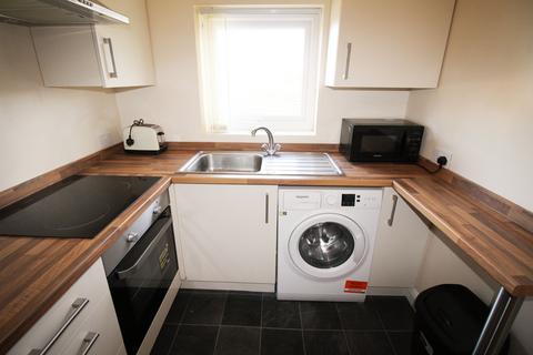 2 bedroom flat to rent, Hill Top Lane, Rotherham