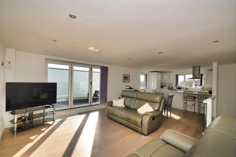 2 bedroom semi-detached house for sale, PONDWELL