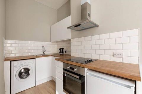 1 bedroom flat to rent, Lyne Street, Edinburgh,