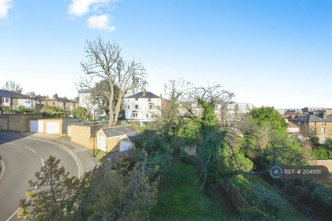 undefined, Thornton Hill, Wimbledon Sw19, SW19
