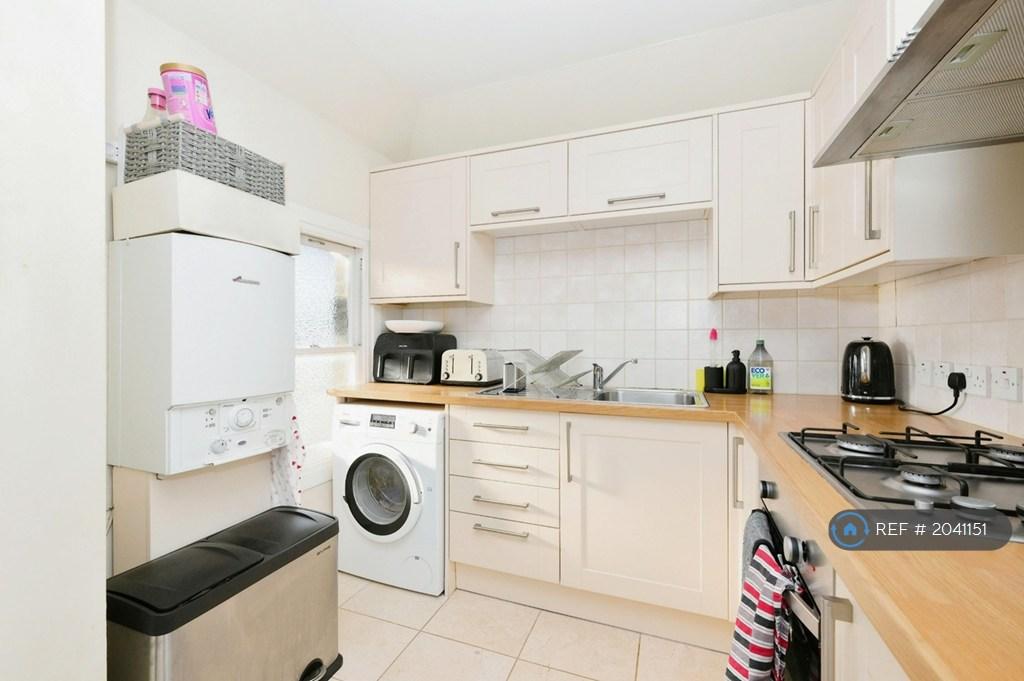Kitchen (2)