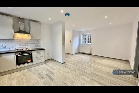 undefined, Victoria Road, Northampton, NN1