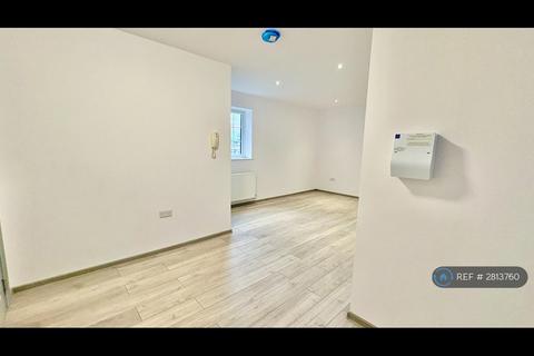 undefined, Victoria Road, Northampton, NN1