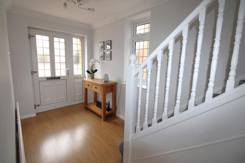 3 bedroom semi-detached house for sale, Epping Close, Romford RM7