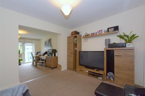 undefined, Field Crescent, Sundorne, Shrewsbury