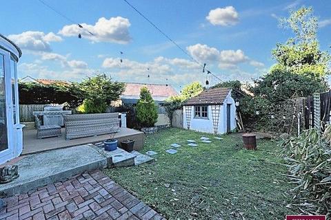 3 bedroom detached house for sale, Glyn Avenue, Prestatyn, Denbighshire LL19 9NN