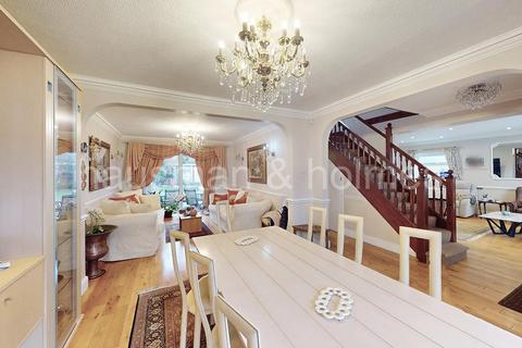 3 bedroom semi-detached house for sale, Cheviot Gardens, NW2
