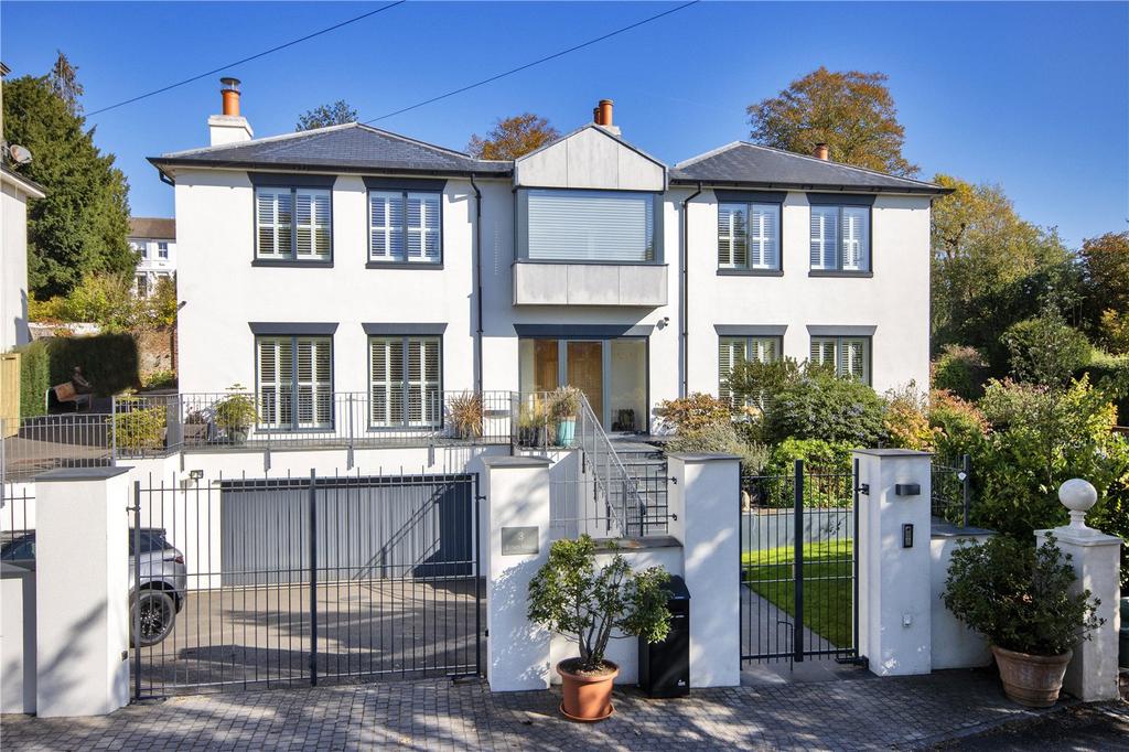 3 Eden Road