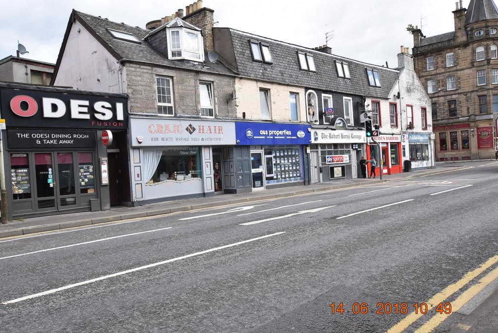 11 F3, County Place, Perth, PH2 8 EE