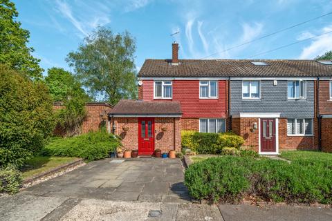 Clay Wood Close, Orpington, BR6